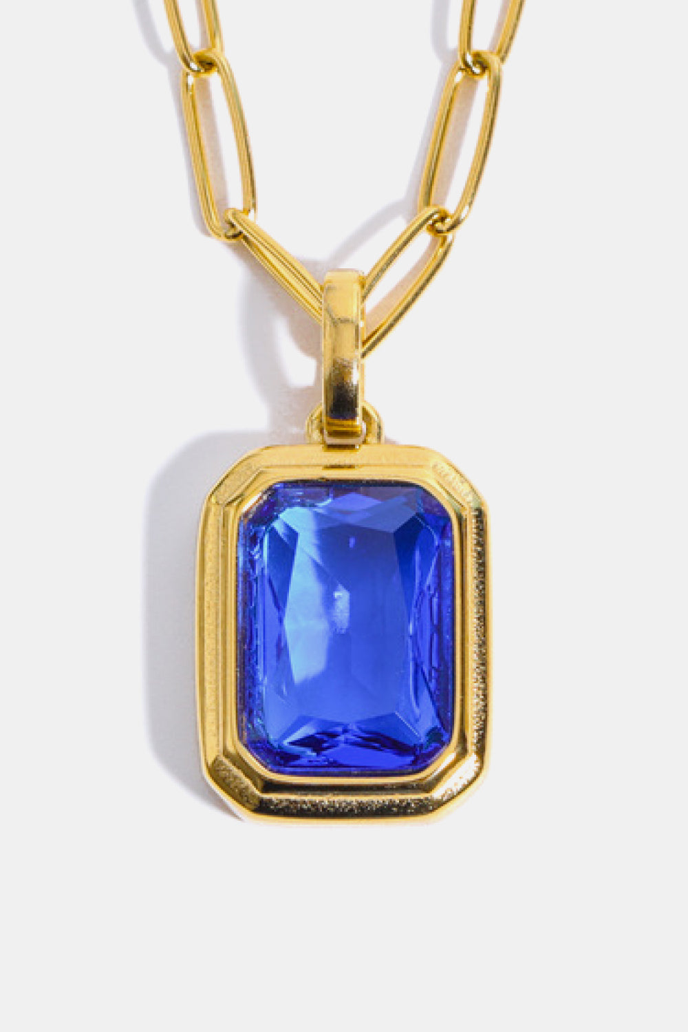 18K Gold-Plated Geometrical Shaped Pendant Necklace