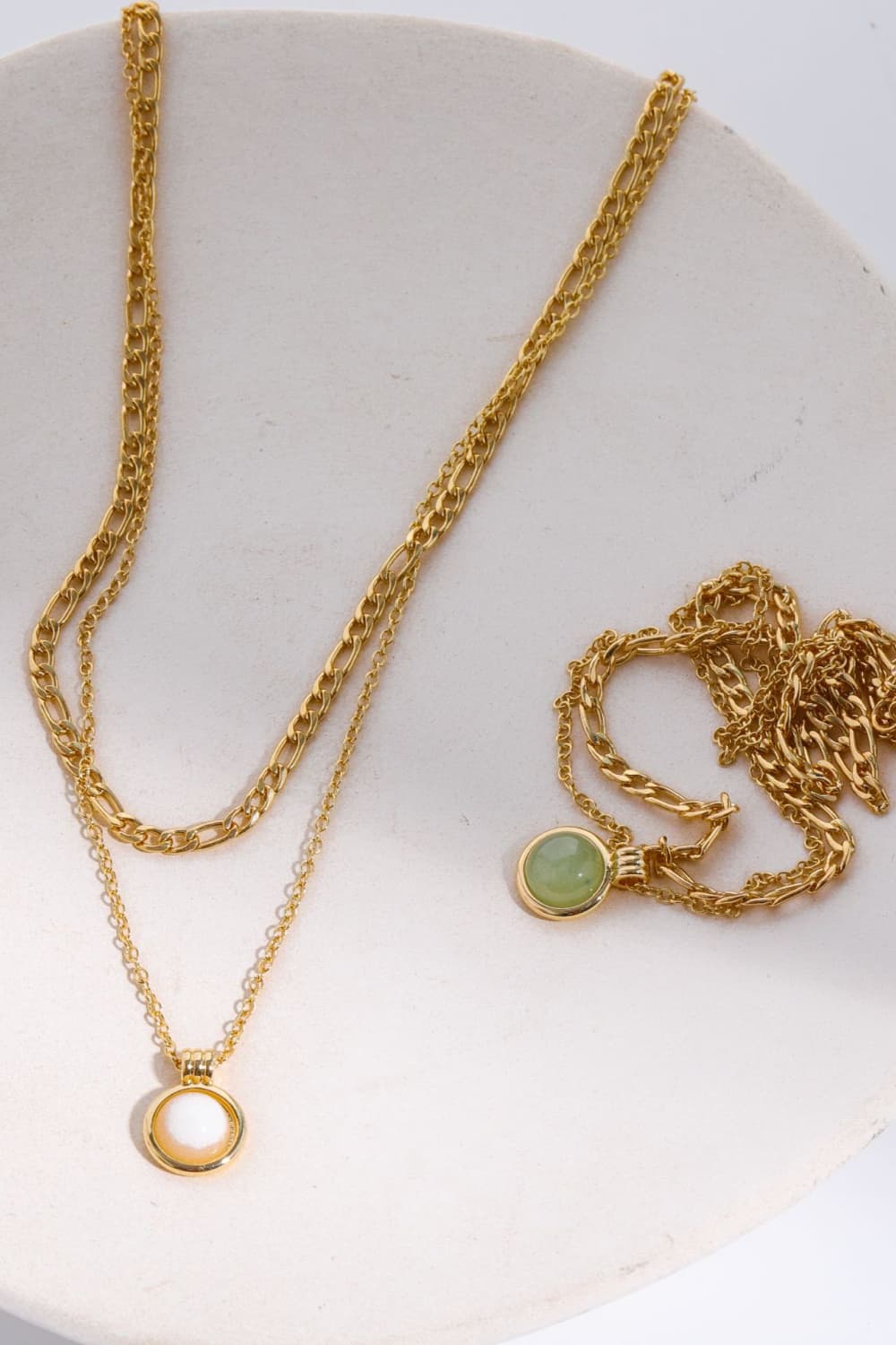 Gold Round Shape Aventurine Pendant Necklace - Green / White